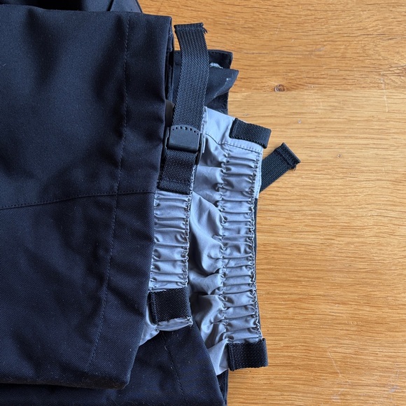 Ski Shell Pants - Picture 3 of 9